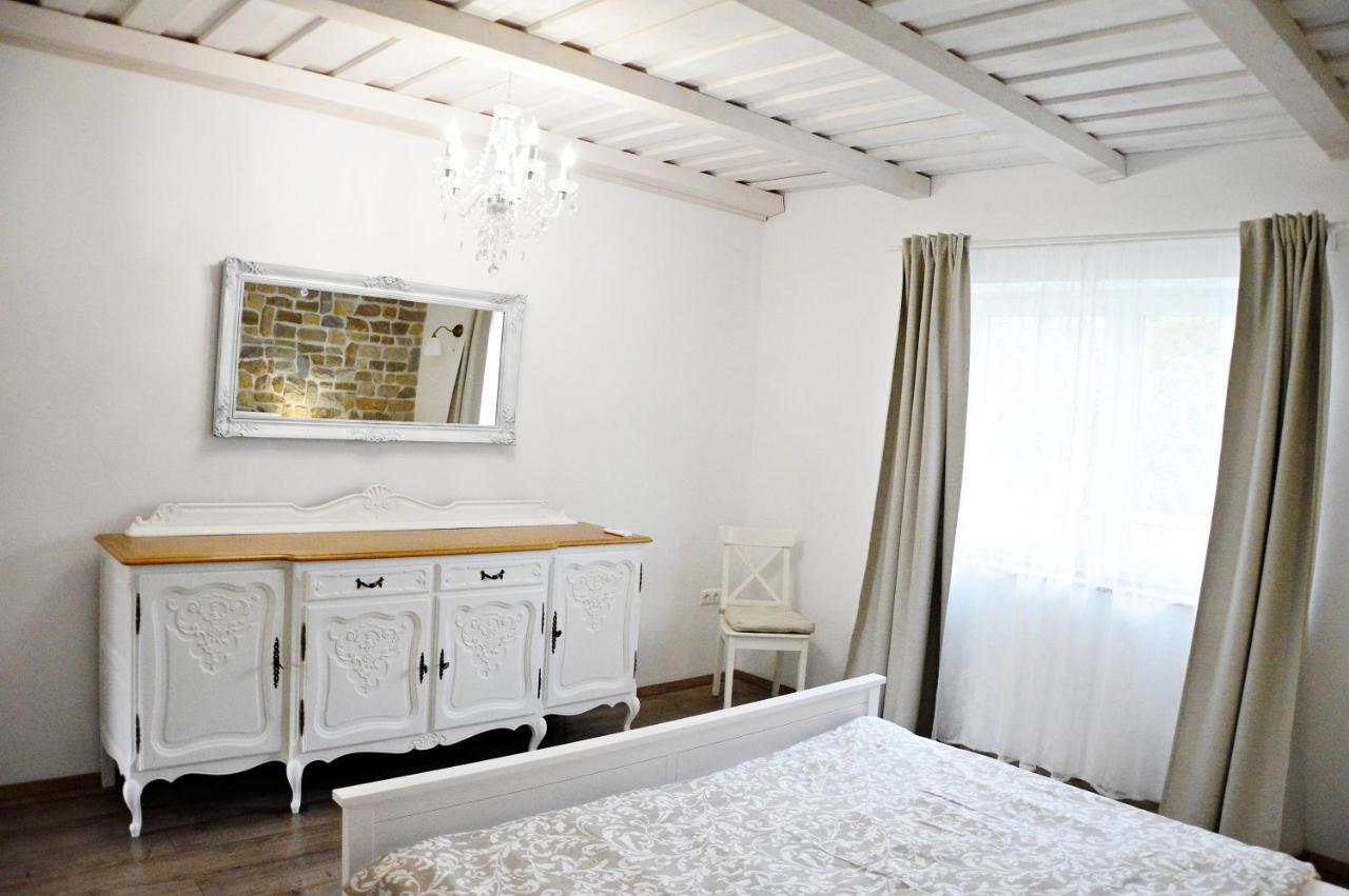 R Cottage Jacuzzival Balatonfenyves Exterior photo